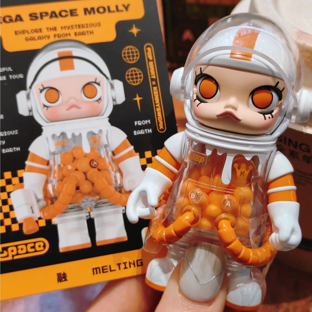 Pop Mart MEGA SPACE MOLLY 100 % Series 2-B Hidden Melting Collection Figure