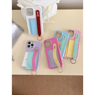 Macaron สี + สายรัดข้อมือ + กระเป๋าการ์ดสําหรับ iPhone 16 15 14 12 13 Pro Max เคส iPhone ป้องกัน anti-drop ฝาหลังกรณี