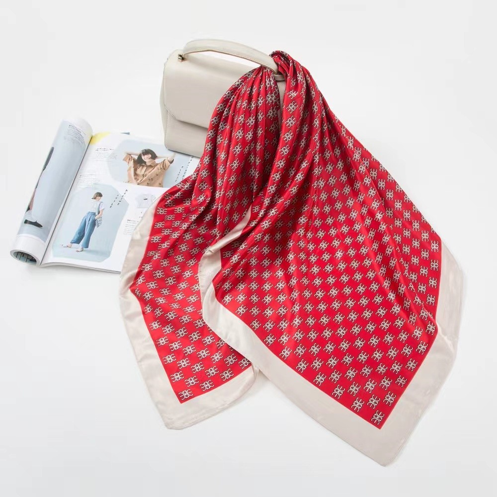 ซาตินพิมพ์ Cantik Corak Letter แฟชั่น malaysia tudung bawal Hijab มุสลิม Neckchief