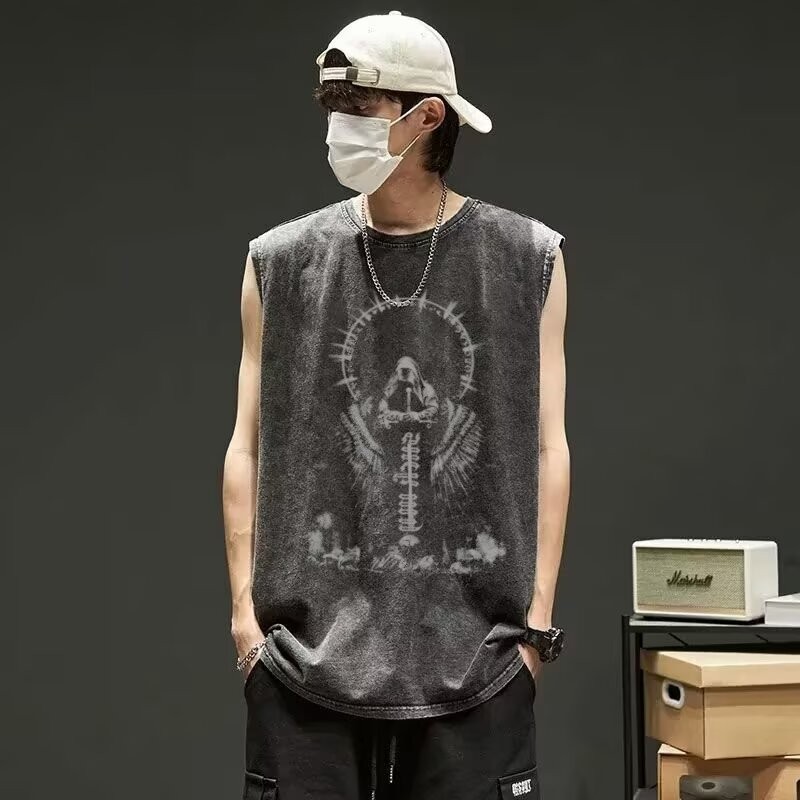 อเมริกันย้อนยุคมืดพิมพ์เสื้อยืดแขนกุดสําหรับผู้ชายฤดูร้อนหลวมแฟชั่นแบรนด์ถนนสูงกีฬาไหล่เสื้อยืด