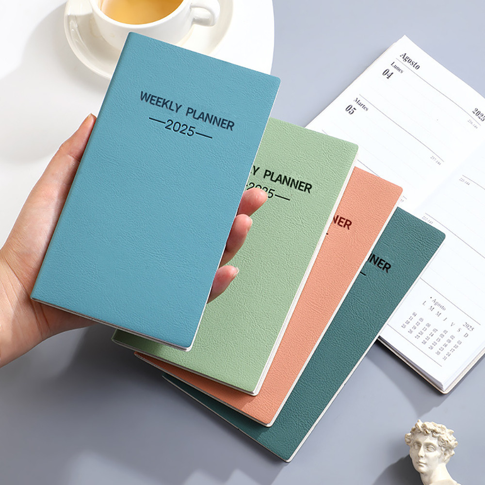 2025 A6 Agenda Book แบบพกพา Softside Planner Notepad โน๊ตบุ๊คภาษาอังกฤษเครื่องเขียนอุปกรณ์สํานักงานโรงเรียน