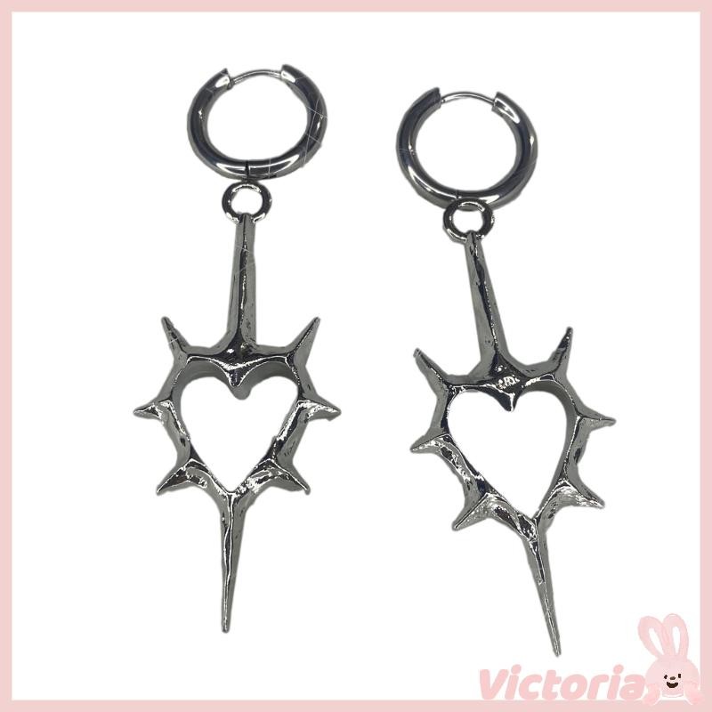 Vic แฟชั่น Punk Hollow Thorn Heart Hoop ต่างหู Gothic Huggie ต่างหูที่ไม่ซ้ํากัน Dangle ต่างหู Hip Hop Party เครื่องประดับ