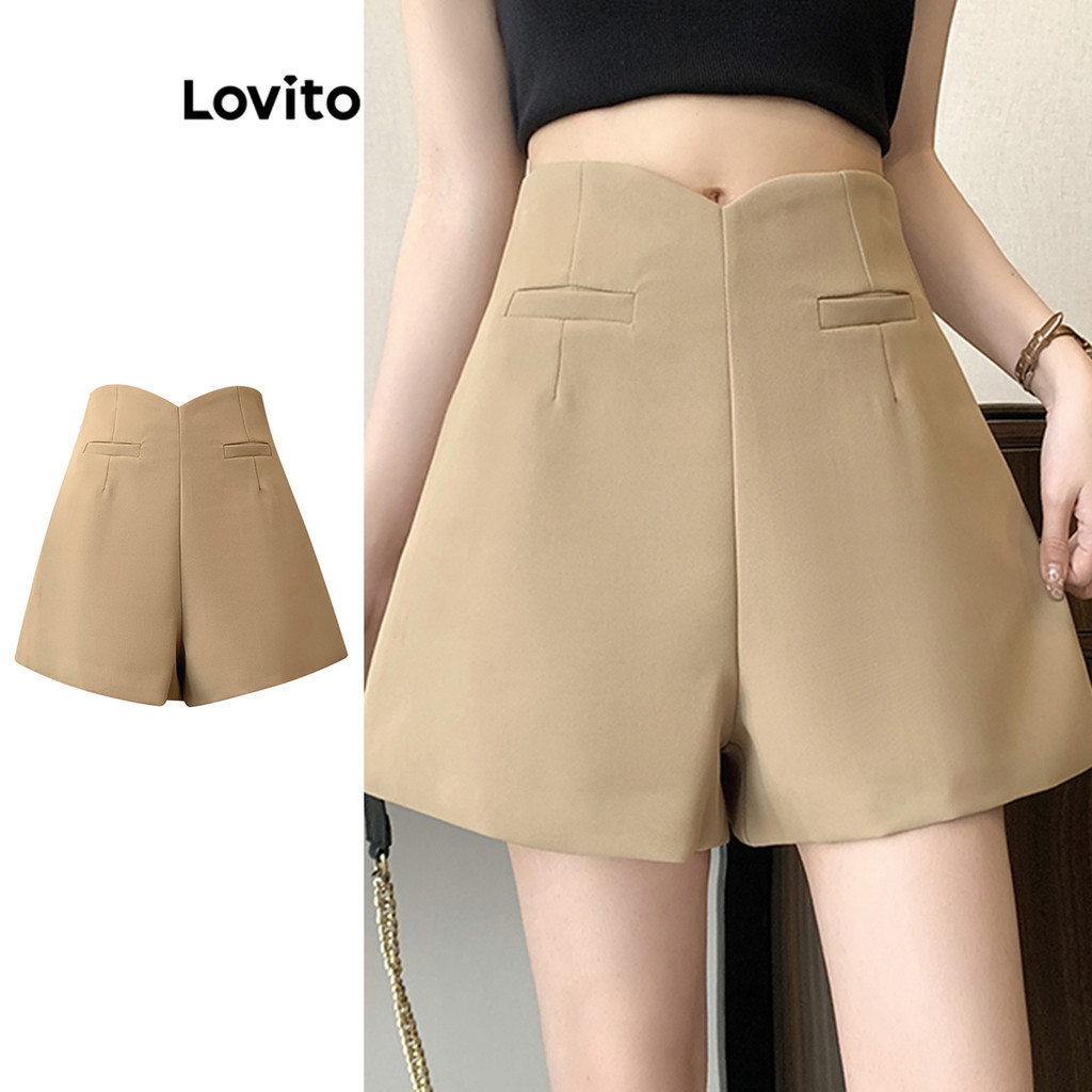Lovito กางเกงขาสั้นผู้หญิง แต่งกระเป๋าปลอม สีพื้น สไตล์ลำลอง LNE61080