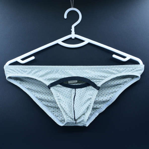 gq กางเกงใน กางเกงในชาย2คู่เอวต่ำขอบแคบออกกำลังกายสบายระบายอากาศผ้าไหมน้ำแข็งเรียบตาข่ายเรียบแห้งเร็