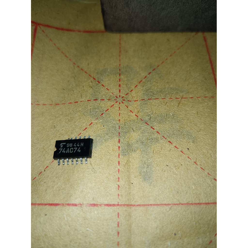 TC74AC74 ผ้าไหมพิมพ์ 74AC74 Logic IC เครื่องใช้ในครัวเรือนชิป SOP14