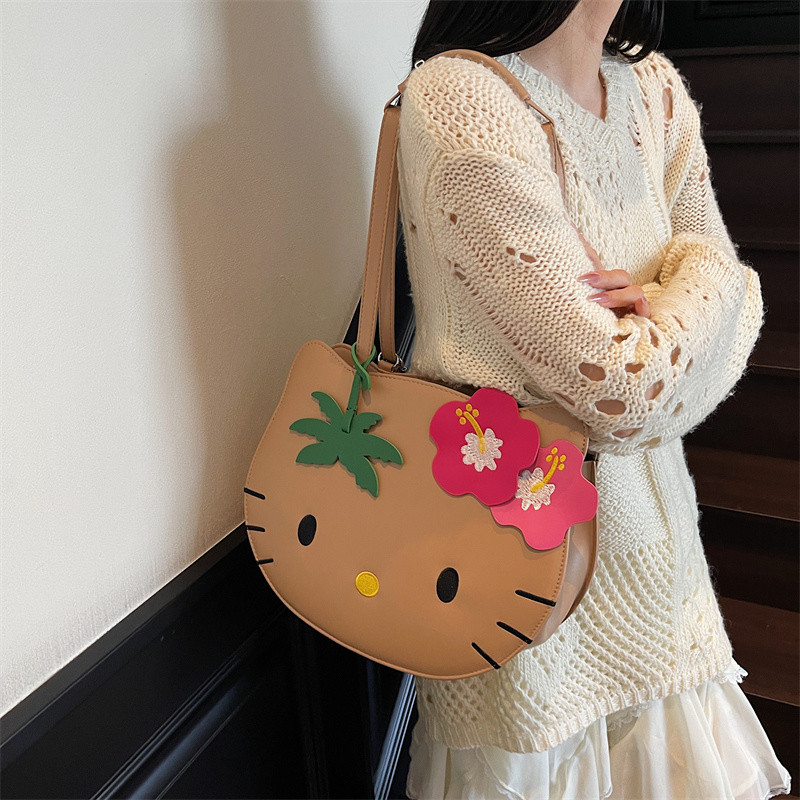 Hello Kitty กระเป๋าสะพายสำหรับผู้หญิง ออกแบบด้วยภาพการ์ตูนน่ารัก