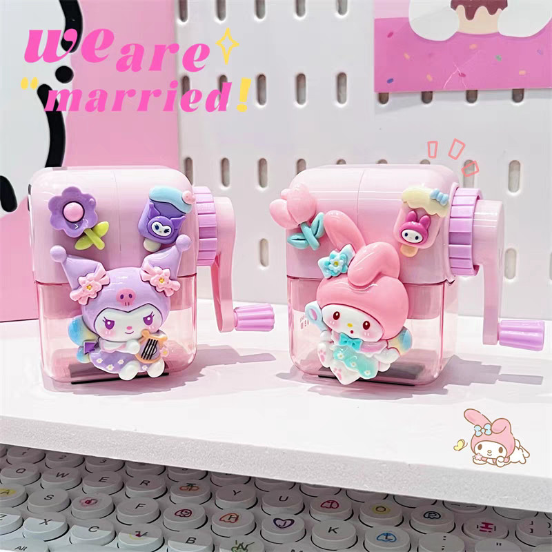 เครื่องเหลาดินสอเด็ก Kuromi Melody เครื่องเหลาดินสออนุบาลกบเหลาดินสอการ์ตูนน่ารักมือหมุน