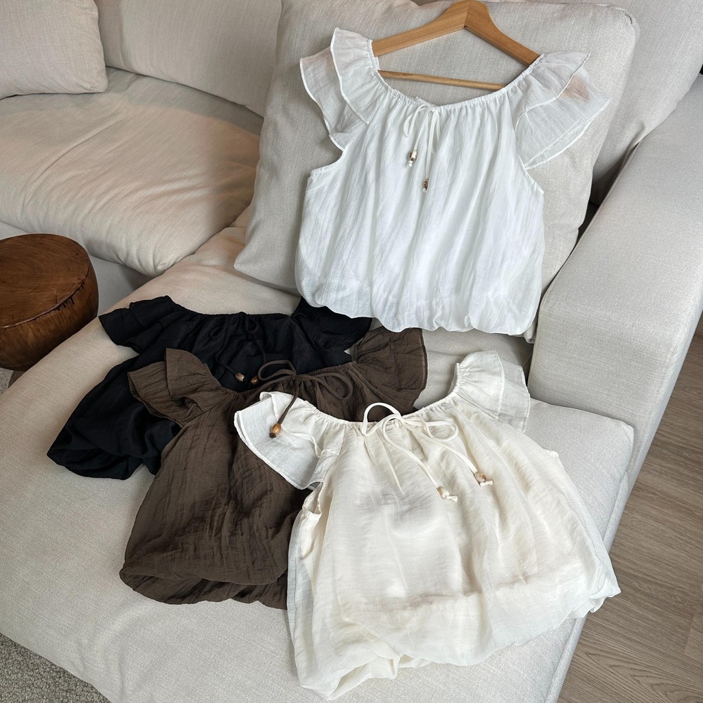 PUDDING TOP l เสื้อแขนแต่งระบายจั๊มเอวพองๆ น่ารักมาก ผ้าชีฟองมีซับใน สามารถใส่เป็นแบบปาดไหล่ก็ได้ รูปที่ 4