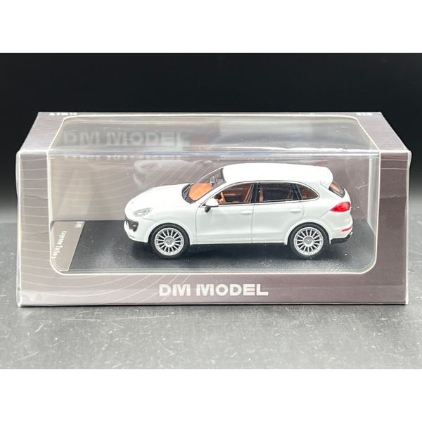 DM Model 1/64
Porsche cayenne Turbos 2014 White