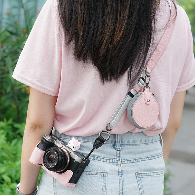 หนัง PU กล้องครึ่งกระเป๋าสําหรับ Sony A7CR A7C2 A7R5 A7M4 Sony A7 Mark 4 IV A7R Mark V 5 Protector Baseplate ฝาครอบหยาบฐานไหล่สายคล้องคอ - รูปที่ 7