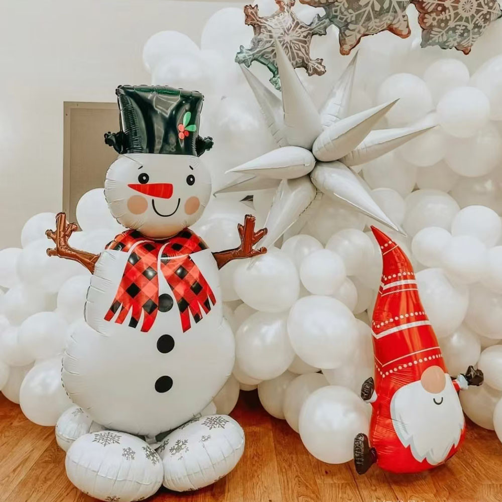 2025 4D ขนาดใหญ่ยืนแท่นต้นคริสต์มาส Snowman Santa Claus Elk บอลลูนปีใหม่ตกแต่งคริสต์มาส
