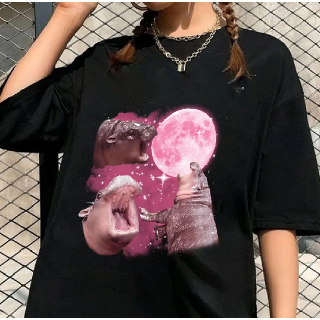 🔥👕 Moo Deng T-Shirt, Pygmy Hippo With Moon Vintage Moo Dang Bootleg S-5XL