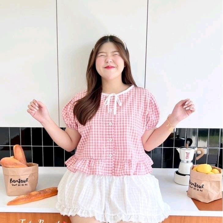 Fatbeauty เสื้อแขนสั้นระบายชาย แขนตุ๊กตาน่ารักมาก