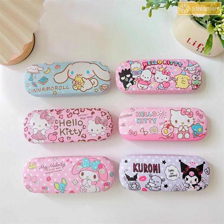 {Streamers} Sanrio Hello Kitty Cinnamoroll Kuromi กล่องแว่นตาสายตาสั้นแว่นตากล่องเก็บอะนิเมะ Kawaii น่ารัก Creative Travel แบบพกพาสาวใหม่