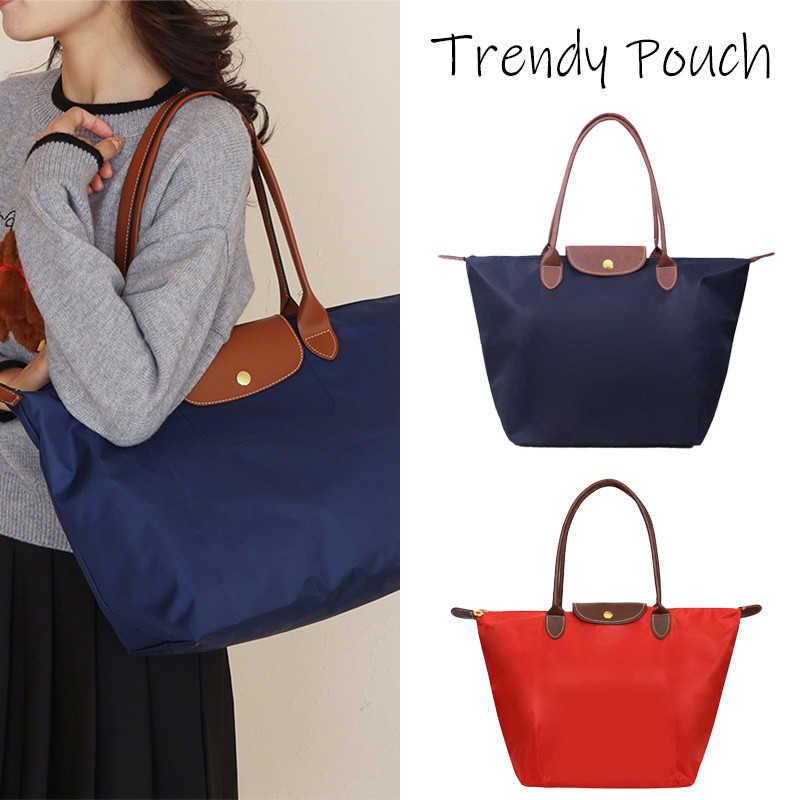 TRENDY POUCH  สีใหม่หนังฝรั่งเศสกระเป๋าสตรีด้ามยาวกระเป๋าถือไหล่เดียวไนลอนกันน้ําเดินทางเกี๊ยวกระเป๋า ปักเพกาซัสขนาดใหญ่ สิริ ถุง