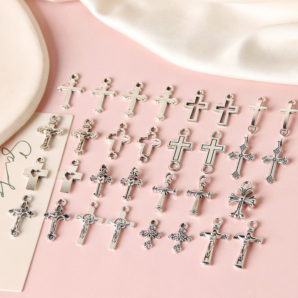 Retro Cross Sweet Cool Rose Love Heart Portrait แขวนทําด้วยมือ DIY ต่างหูต่างหูต่างหูวัสดุอุปกรณ์เสริม V7WF