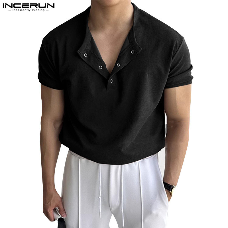 ไม่แน่นอน เสื้อยืดท็อปแขนสั้นครึ่งเปิดเนื้อพับสําหรับผู้ชาย