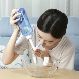 ที่ล้างจมูก 300ml ขวดล้างจมูก ใช้สำหรับ ล้างจมูก มีหัวเปลี่ยนสำหรับเด็กและผู้ใหญ่ ป้องกันการสำลัก