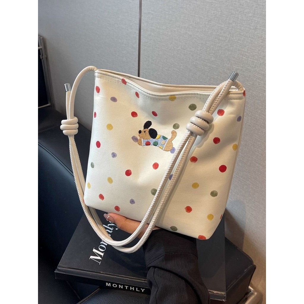 This Years Popular Niche Polka Dot Bag Female New Style Fashion All-Match Messenger Bag Shoulder Armpit Bag Buck