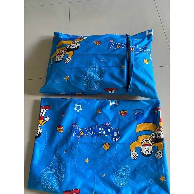 ปลอกหมอนและปลอกหมอนข้างซิป ลายโดราเอมอน/Hello Kitty