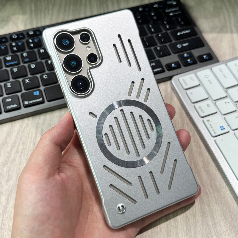 Luxury Matte Hollow OOT การกระจายความร้อนแม่เหล็ก Hard พลาสติกสําหรับ Samsung Galaxy S25 Ultra Plus S24 S23 Ultra Plus Slim Frameless ไร้สายชาร์จฝาครอบป้องกัน