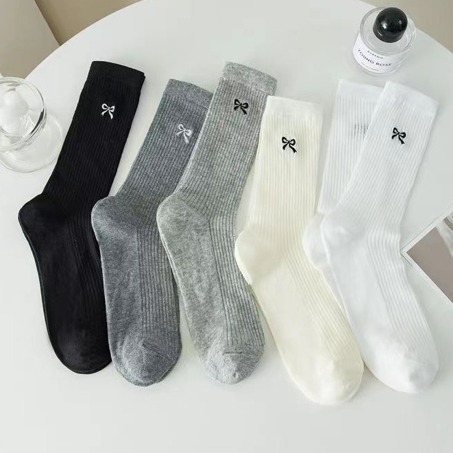 ⭐ส่งใน24ชม🧦ถุงเท้าแฟชั่นสตรี JK ถุงเท้าโบว์ สีทึบ ลายทางแนวตั้ง นุ่มสบาย สไตล์โลลิต้า
