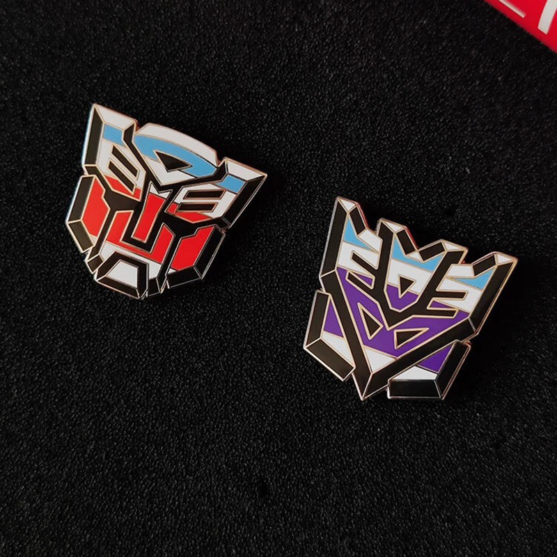 New Transformers Metal Badge เข็มกลัดการ์ตูน Megatron Optimus Prime รอบรองตกแต่ง Pin