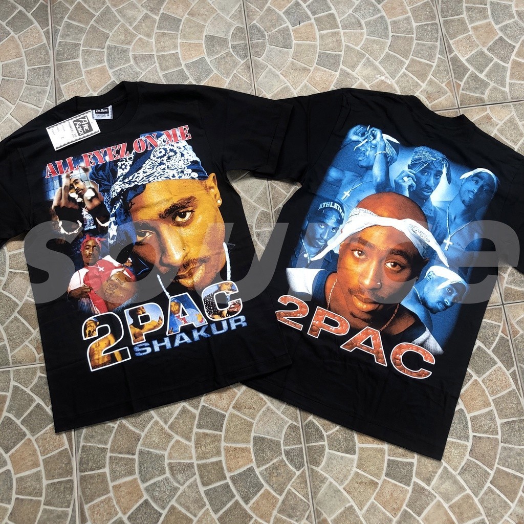เสื้อขาว - source.mnl ของแท้ ROXX - 2PAC SHAKUR คอ ธรรมดา สไตล์ ใส่เดินทาง เกาหลี ใส่สบายๆ S-5XL