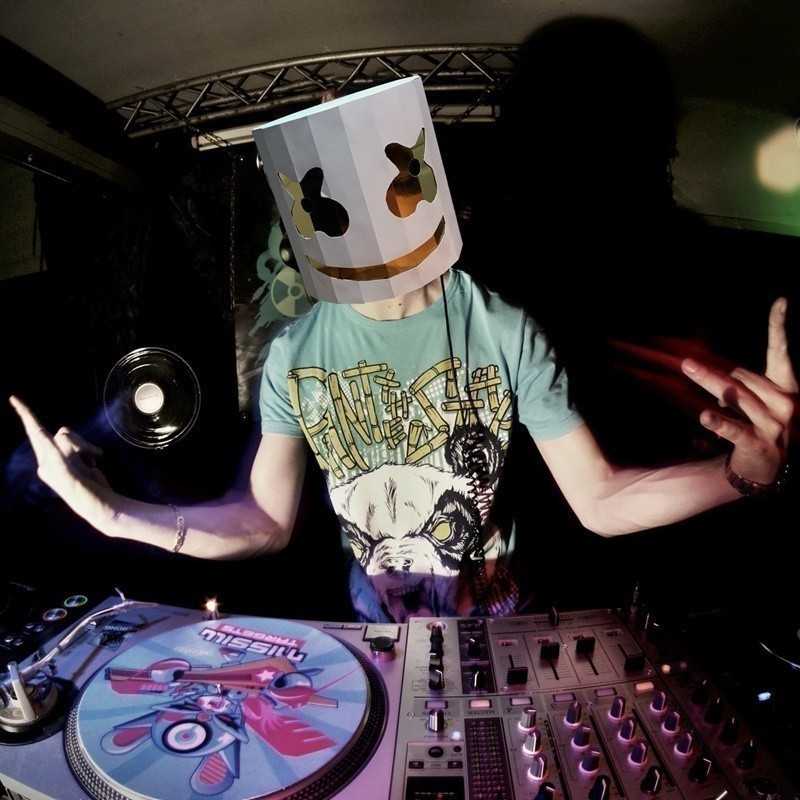 Godz กระดาษรุ่น marshmello Headgear Hundred Big dj marshmello หน้ากากกระดาษ Handmade diy เทศกาลดนตรี