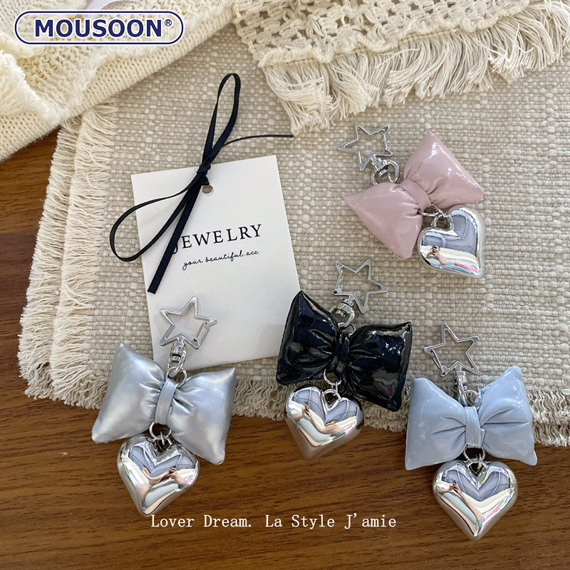 Mousoon เกาหลีใต้สไตล์ใหม่ Silver Love Five-Pointed Star เลียนแบบหนัง Bowknot กระเป๋าแพคเกจจี้แฟชั่น All-Match พวงกุญแจเครื่องประดับ