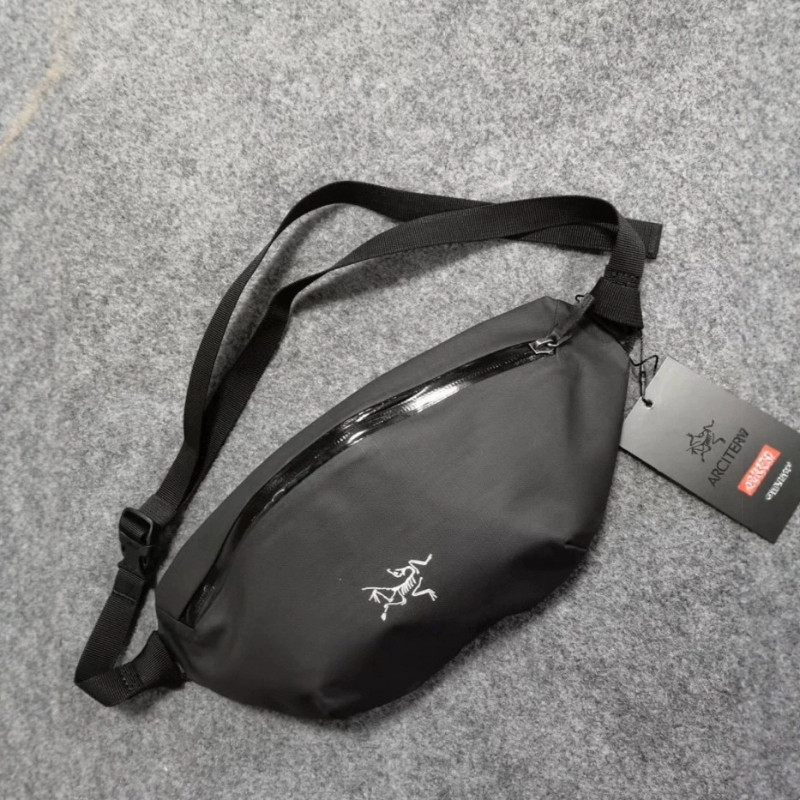 กระเป๋าคาดเอวไนลอน ARCTERYX Granville 3L