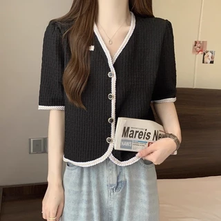 เสื้อคลุมแขนสั้น ทรงคอวี รุ่นติดกระดุม สไตล์สตรีท แต่งถักขอบทอง แนวเกาหลี เรียบง่าย เนื้อผ้าชีฟอง ใส่สบายมาก