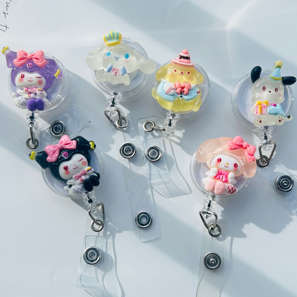 Sanrio Easy-To-Pull Telescopic ใหม่การ์ตูนป้ายพยาบาลใบรับรองการทํางาน Lanyard Card Cover Clip