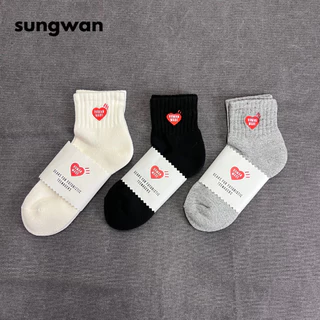 ถุงเท้าหัวใจปัก huma ข้อยาวและสั้น หัวใจแดง สินค้าพร้อมส่ง