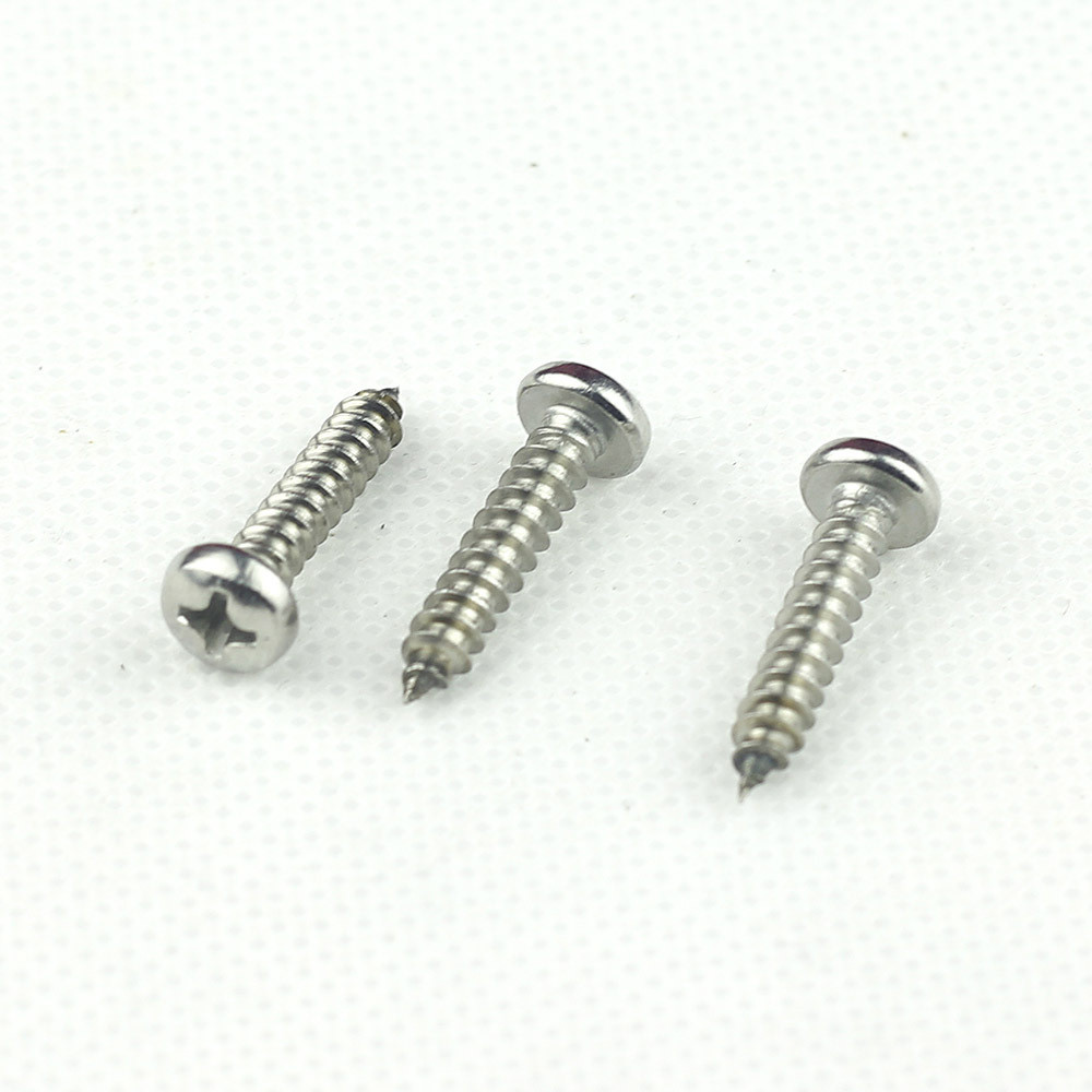 ST5.5 สแตนเลส 201 Phillips Slot แผ่นหัวสกรูแตะตัวเองหัวแผ่นขนาดใหญ่สกรูแตะตัวเอง GB845-85