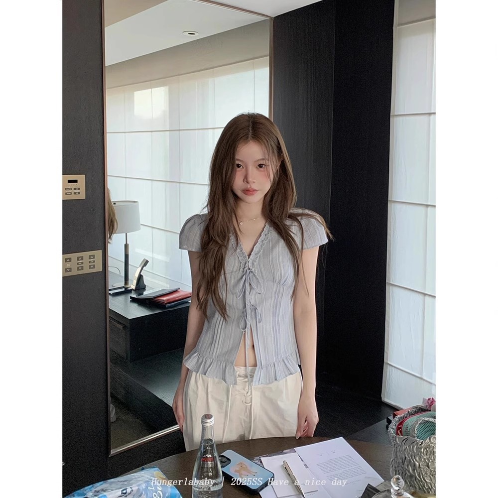 เสื้อแขนกุดผู้หญิงสไตล์หวานสำหรับฤดูร้อน ทรงกระชับและบางเบานุ่มนวล