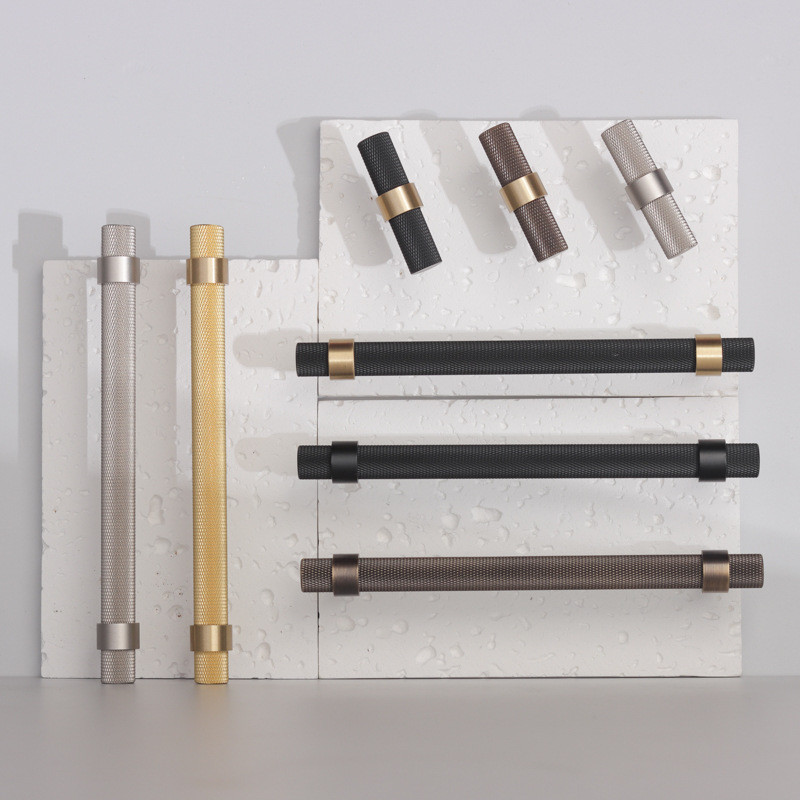 มือจับตู้โมเดิร์น knurled Bronze Furniture มือจับลิ้นชักทองเหลืองลูกบิดประตูตู้