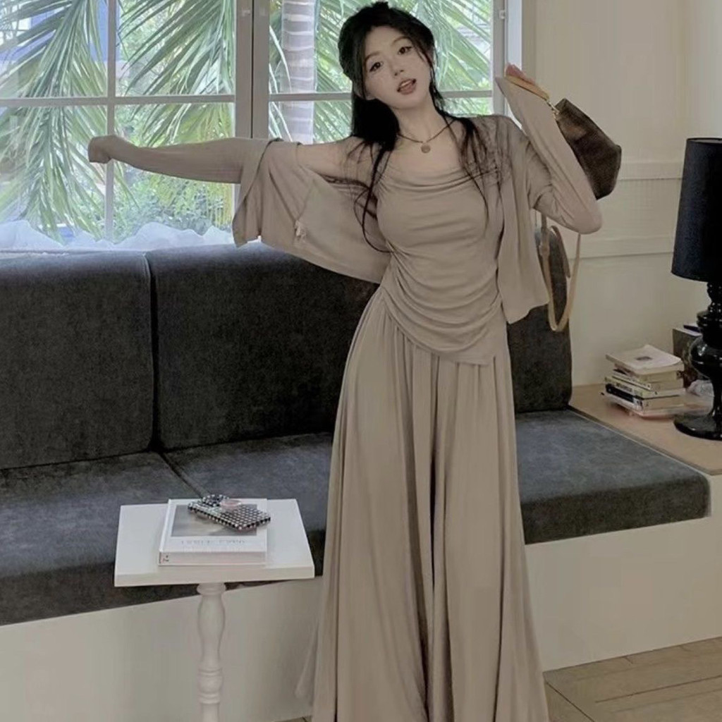 ขี้เกียจชุดลําลองผู้หญิงฤดูใบไม้ผลิฤดูใบไม้ร่วงสไตล์ใหม่ไม่สม่ําเสมอสลิงเสื้อสเวตเตอร์ถักสูงเอว ถูพื้น กางเกง ผอมลง ดู ดีงาม สามช