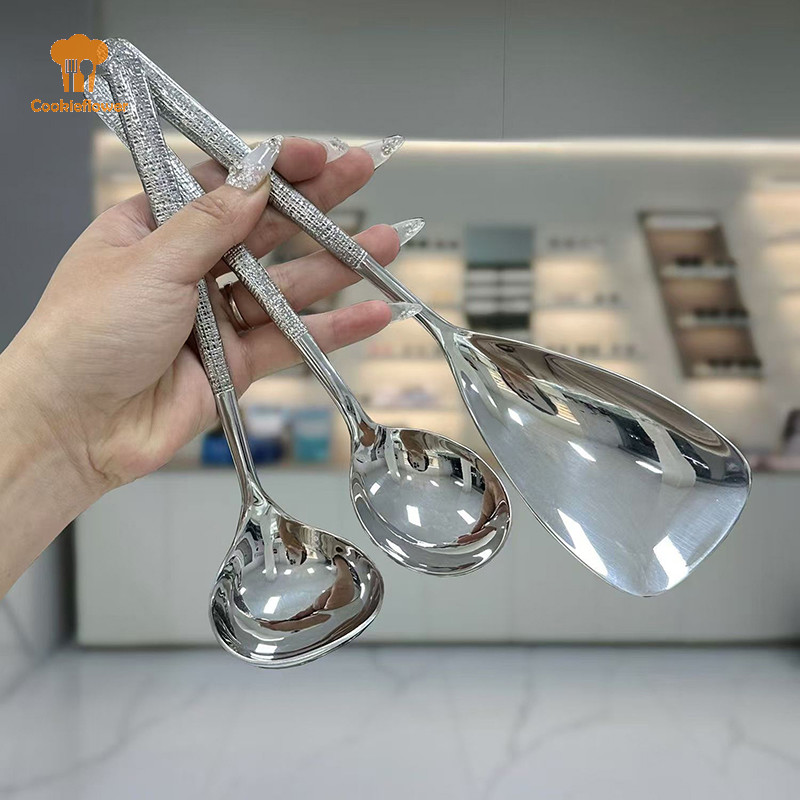 Ckfr สแตนเลสหนาช้อนสร้างสรรค์ด้ามยาวโรงแรมหม้อร้อนช้อนซุปทัพพีบ้านครัวเครื่องมือที่สําคัญใหม่