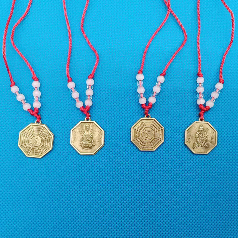 ♚-♚New Year's small gift, fashionable yin-yang tai chi necklace, couple brother pendant adjustment