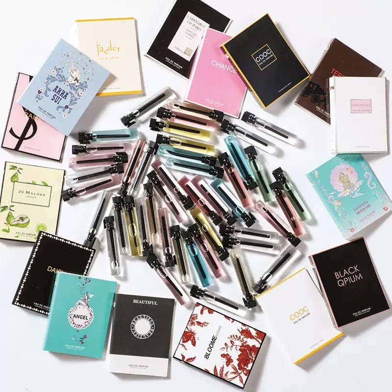 SR-shop: น้ำหอมพกพา น้ำหอมขนาดทดลอง น้ำหอมเทส มีกลิ่นให้เลือกมากมาย-XS212