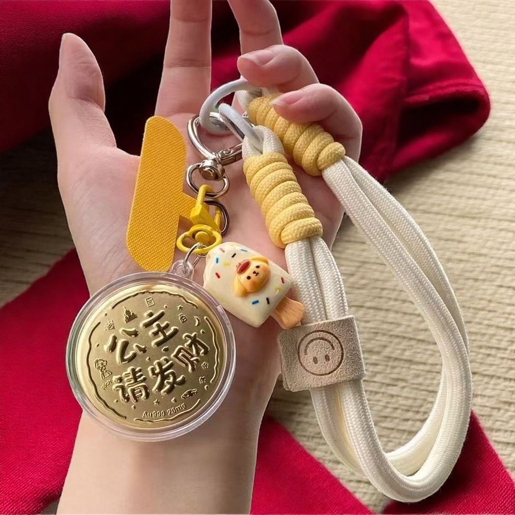 手手链 999 金 小 公 发手 手机 链子 手链子 挂饰 女 友包 挂饰 挂件520999 เจ้าหญิงแพนเค้กสีทองโปรดทําให้โชคลาภด้วยโซ่โทรศัพท์มื