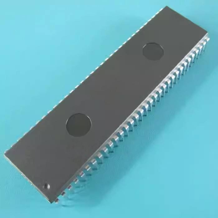 ((10 ชิ้น) HD68000P8 HD68000P8K [DIP-64] ใหม่เอี่ยม