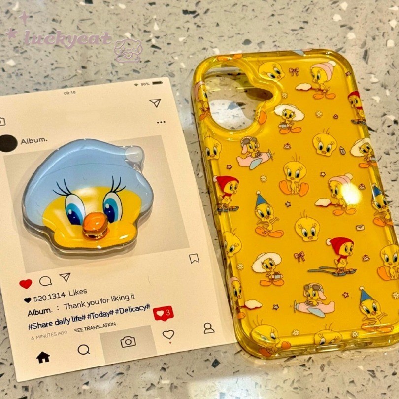 ใช้งานร่วมกับ iPhone 16 15 14 13 12 11 Pro Max X Xr Xs Max 7 8 Plus SE2020 เคสโทรศัพท์น่ารักสวมหมวกเป็ด + ขาตั้งนุ่มปกหลัง
