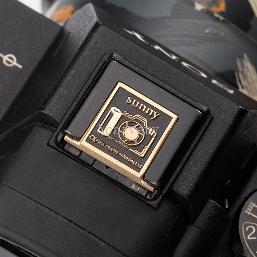 กล้องโลหะร้อนรองเท้าป้องกันหมวกสําหรับ Sony A7C2 A7M4 A1 A7M3 ZV1 II ZV E10 II A6400 A6700 A6500 FX3