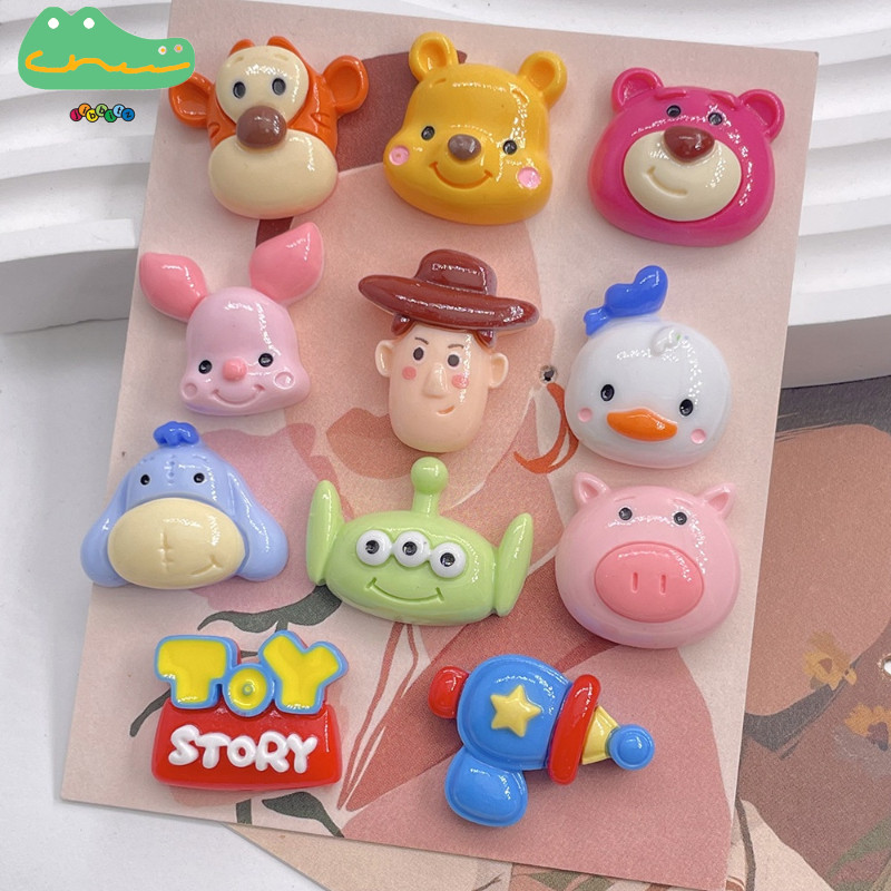 Jibbitz Crocs อุปกรณ์เสริมรองเท้า Animal Story รองเท้าแตะสติ๊กเกอร์ DIY รองเท้าตกแต่งหัวเข็มขัดอุปกรณ์เสริม