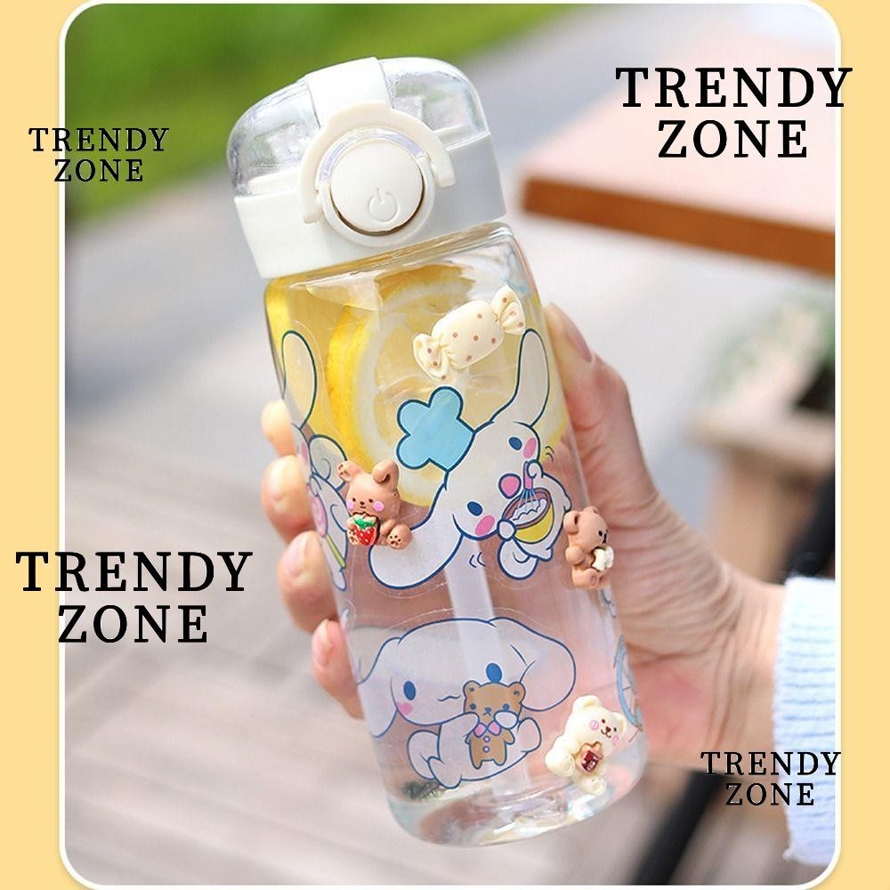 Trendyzone ถ้วยน้ํา, ถ้วยฟางแบบพกพาการ์ตูนน่ารัก, สติ๊กเกอร์ Sanrio ทนทาน DIY ขวดน้ําโปร่งใส