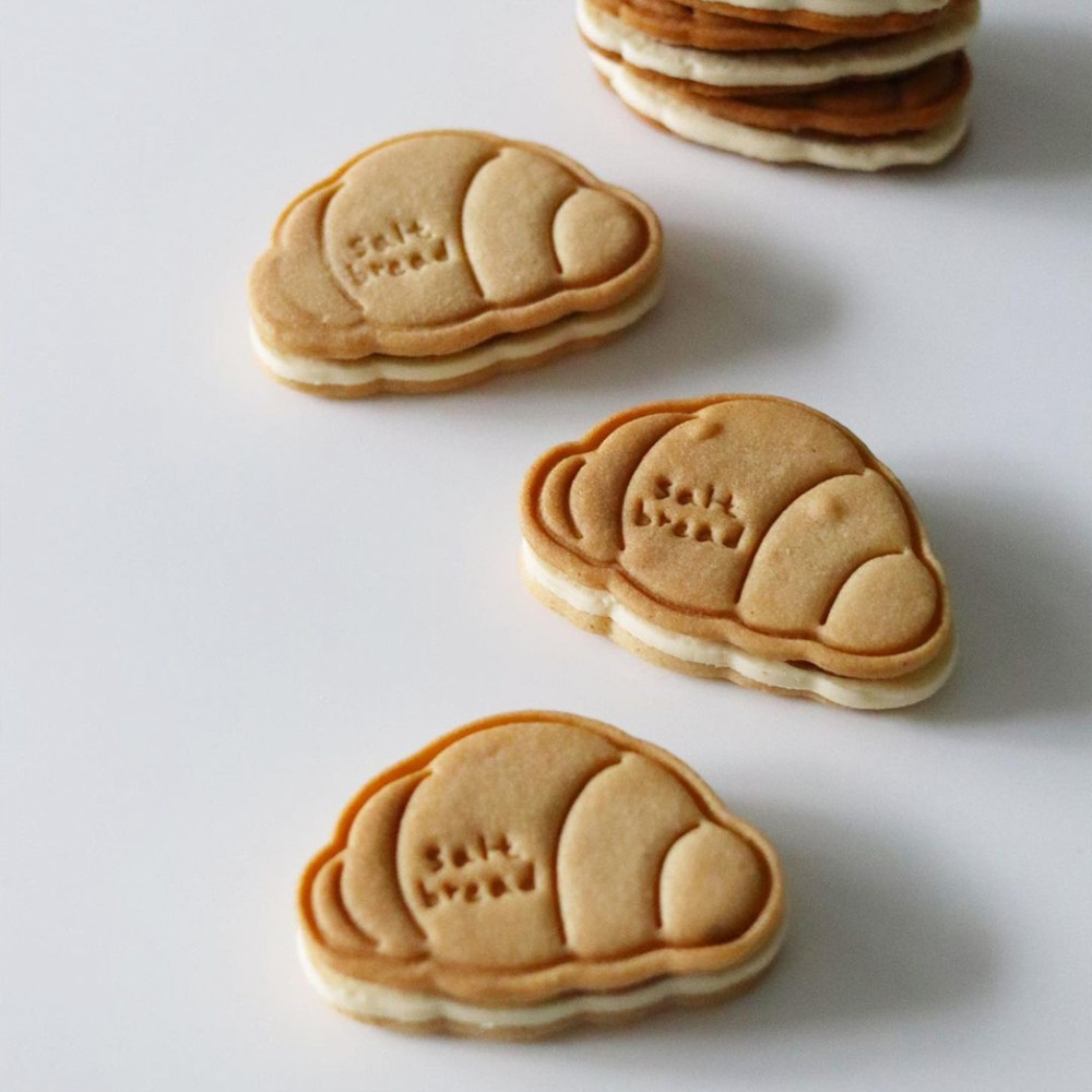 HERA เครื่องตัดคุกกี้ครัวซองต์ 1 ชิ้นบิสกิต Mould