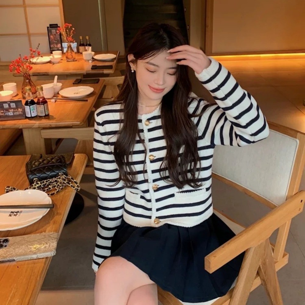 จัดส่งในกรุงเทพฯ สไตล์เกาหลีถักเสื้อสเวตเตอร์ถักลาย