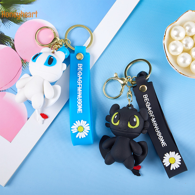 <Honeyheart> Creative Kawaii Anime Big Eyes Dragon พวงกุญแจน่ารักการ์ตูนตุ๊กตาจี้สําหรับแฟนกระเป๋าเป้สะพายหลังเครื่องประดับรถของเล่นจี้ของขวัญ Nice